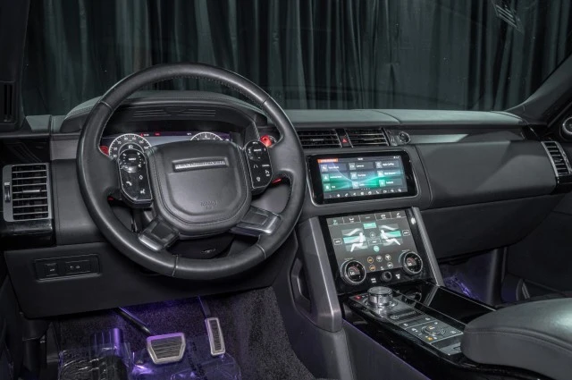 2020 Land Rover Range Rover L405 - Image 18 of 21