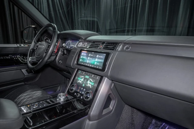 2020 Land Rover Range Rover L405 - Image 15 of 21