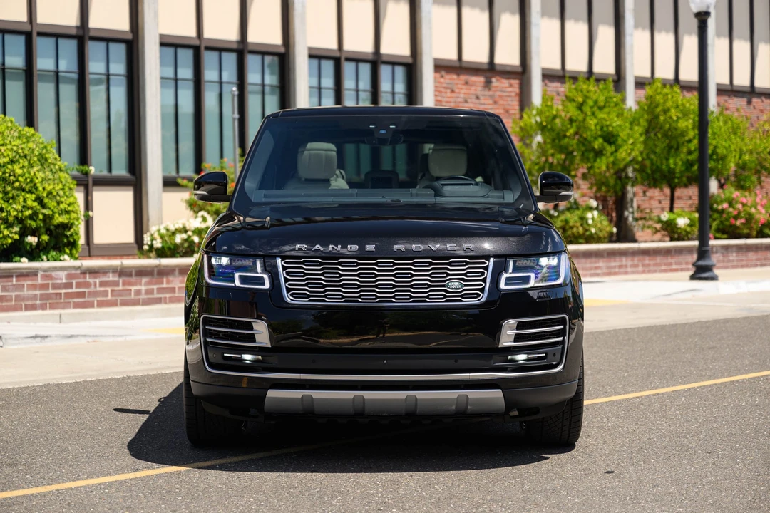 2020 Land Rover Range Rover L405 - Image 25 of 31