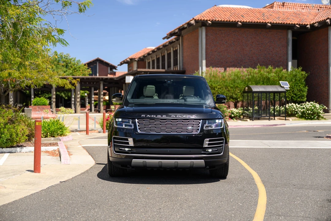 2020 Land Rover Range Rover L405 - Image 26 of 31
