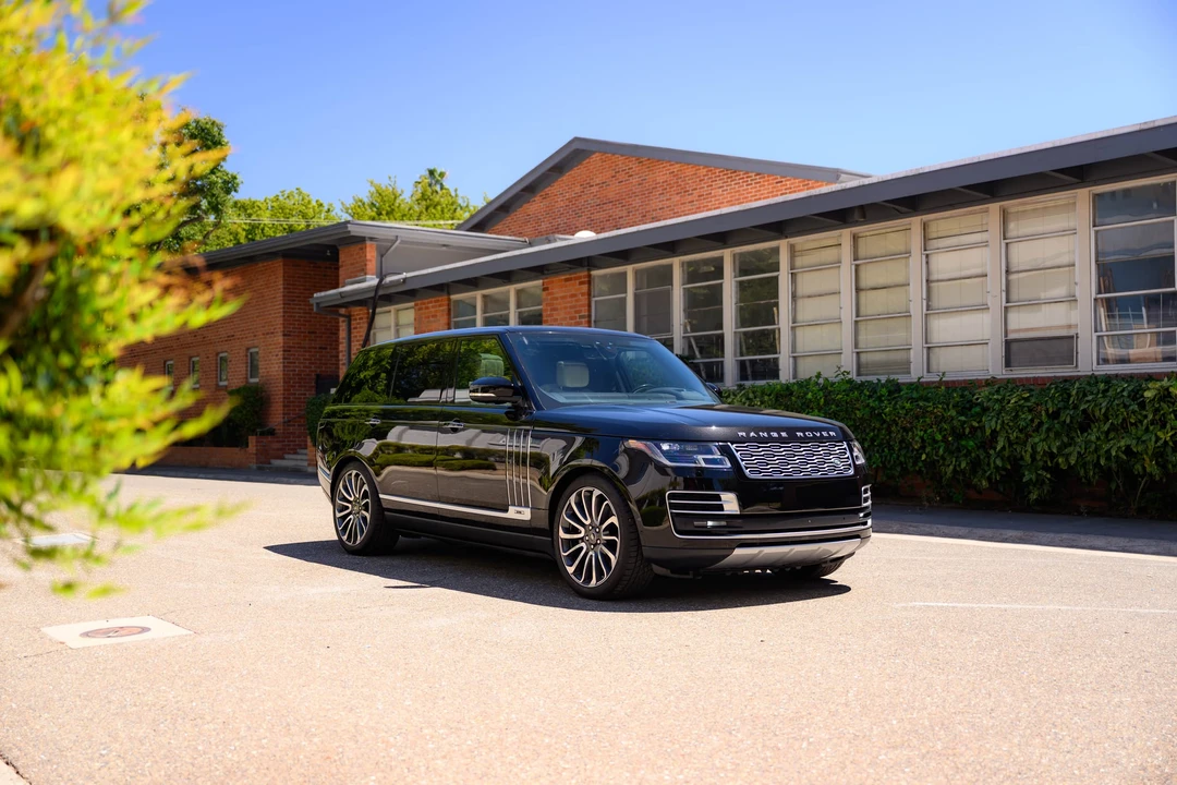 2020 Land Rover Range Rover L405 - Image 19 of 31