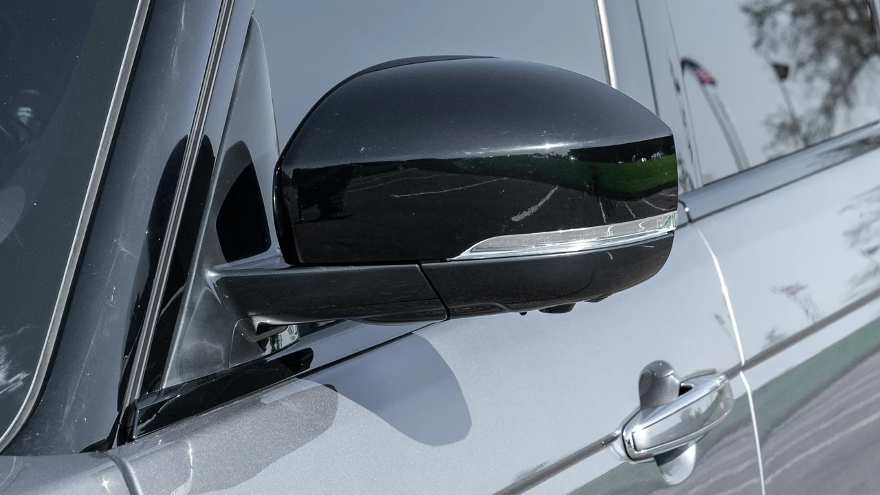 2020 Land Rover Range Rover L405 - Image 25 of 31