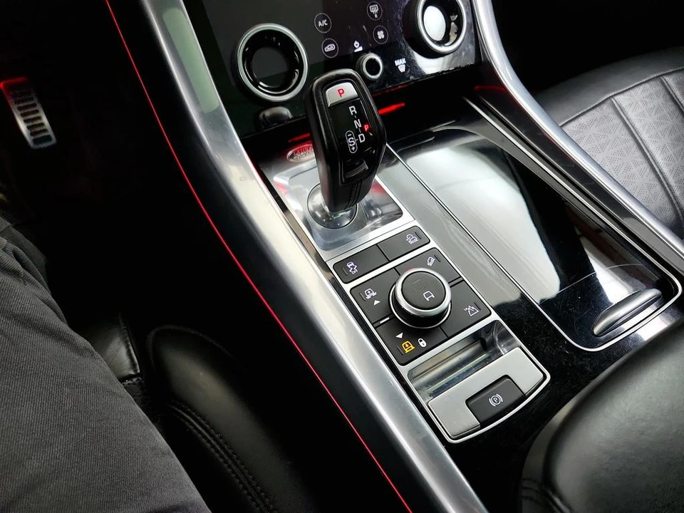 2020 Land Rover Range Rover Sport L494 - Image 19 of 31