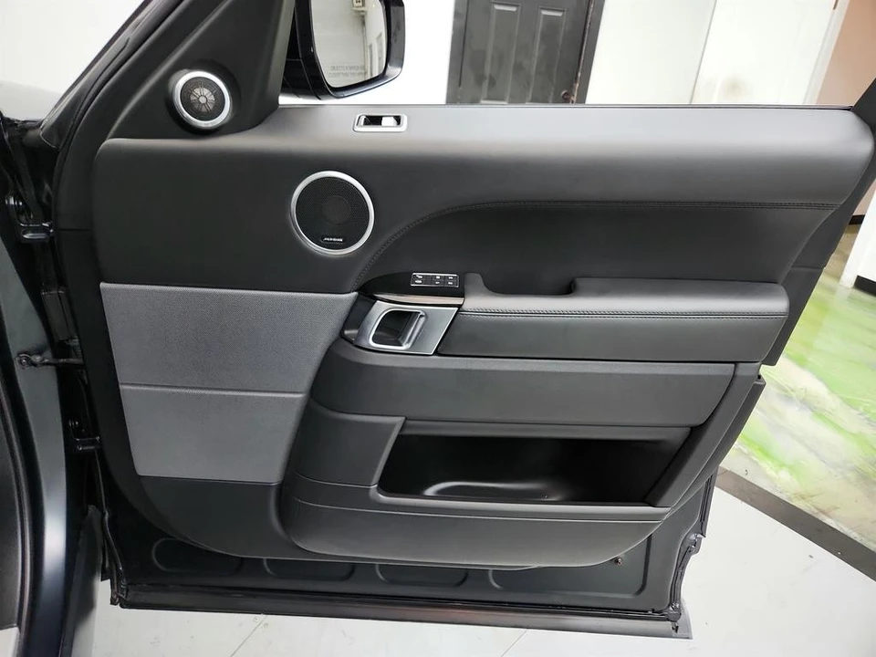 2020 Land Rover Range Rover Sport L494 - Image 28 of 31