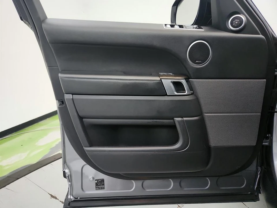 2020 Land Rover Range Rover Sport L494 - Image 24 of 31