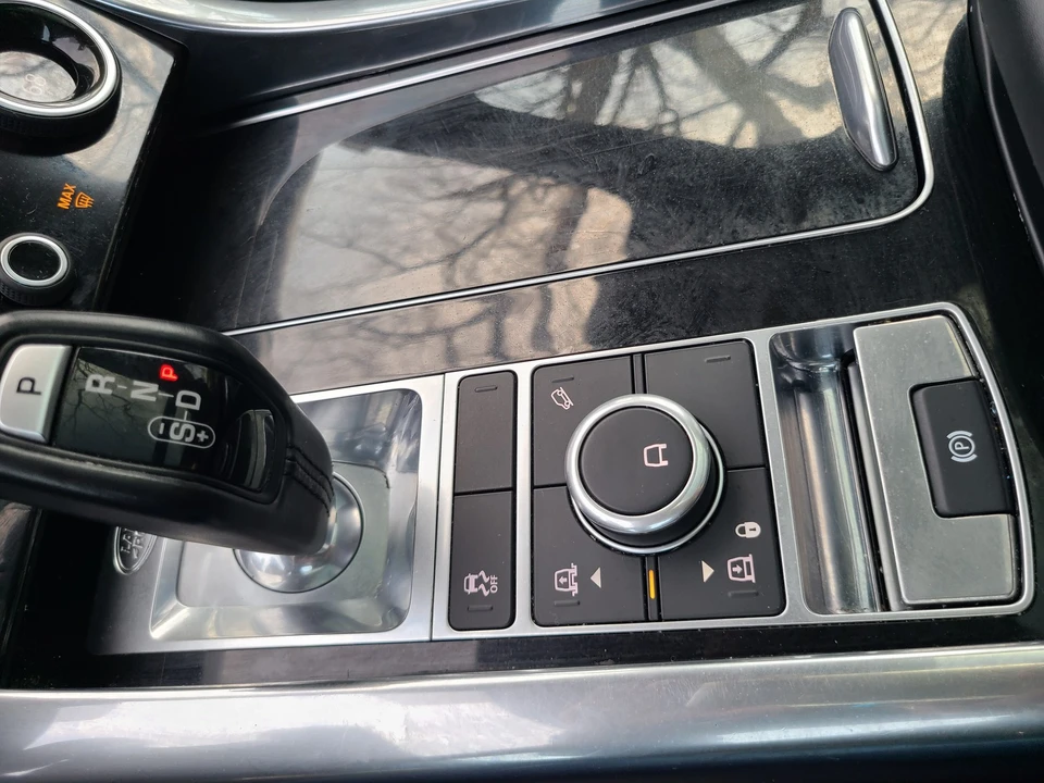 2020 Land Rover Range Rover Sport L494 - Image 25 of 29