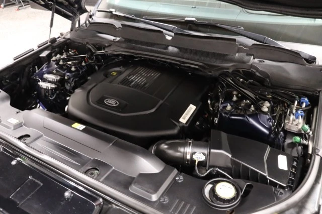 2020 Land Rover Range Rover Sport L494 - Image 16 of 24