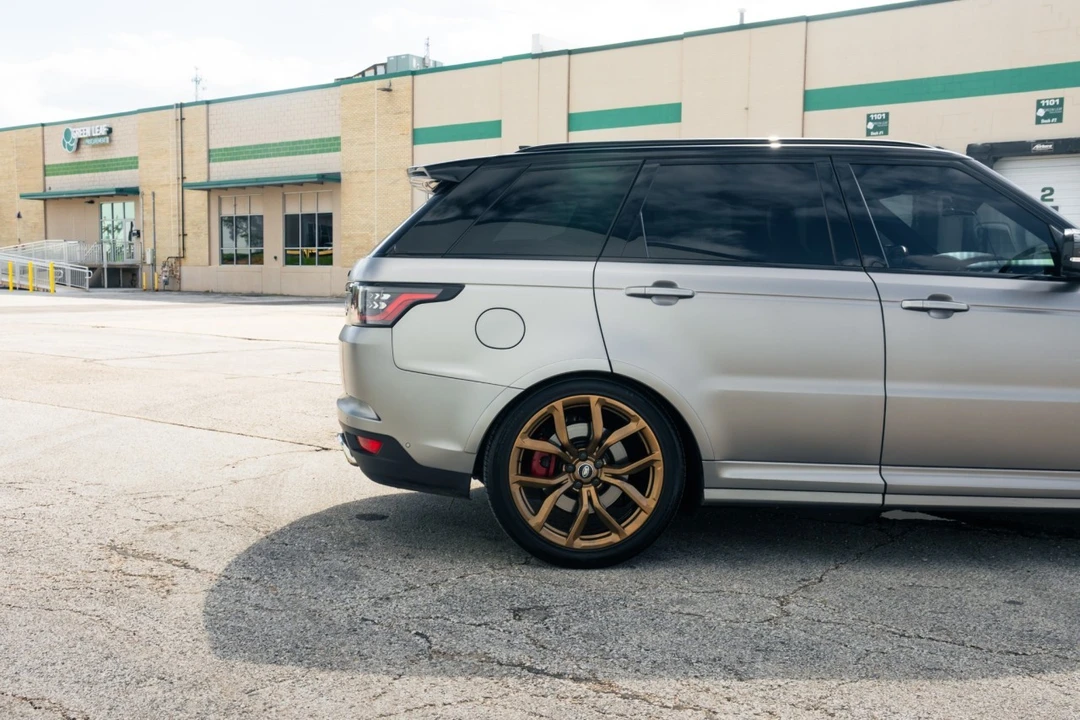 2020 Land Rover Range Rover Sport SVR L494 - Image 20 of 31
