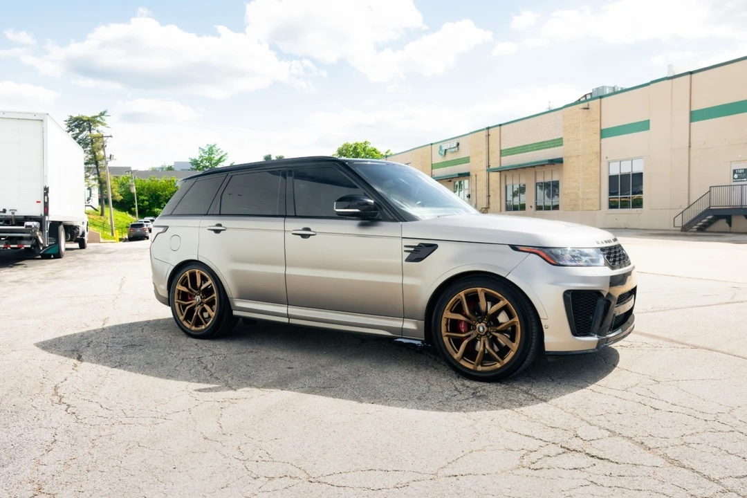 2020 Land Rover Range Rover Sport SVR L494 - Image 23 of 31