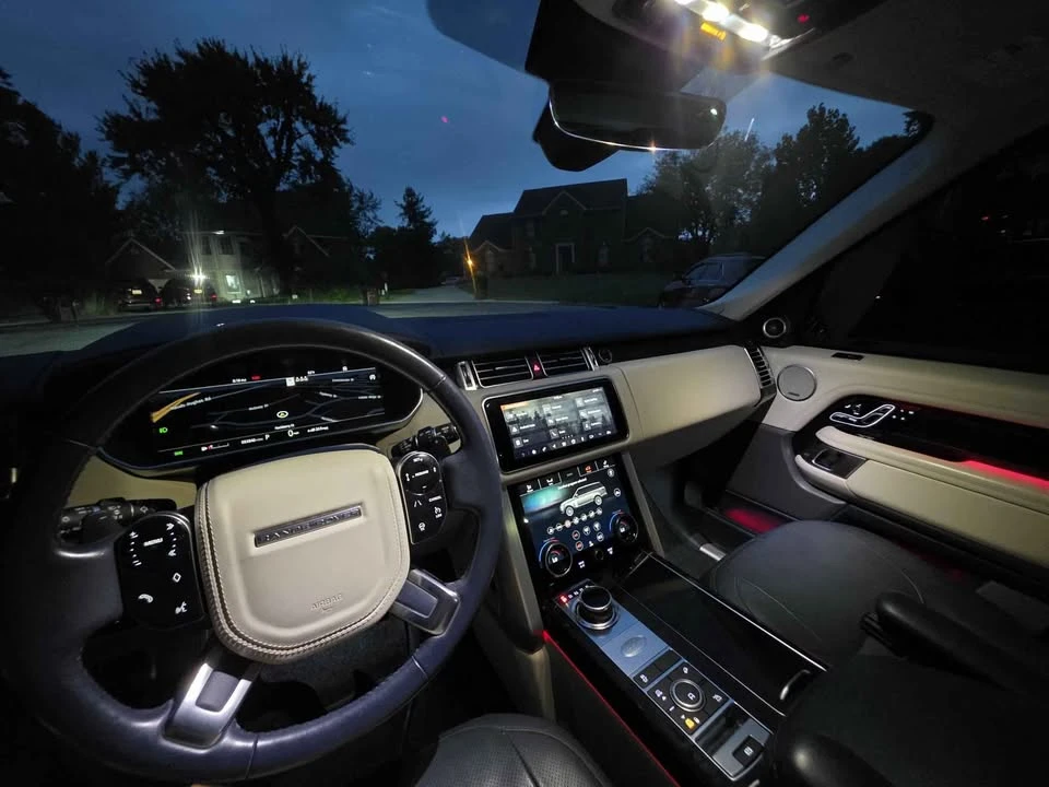 2020 Land Rover Range Rover L405 - Image 13 of 19