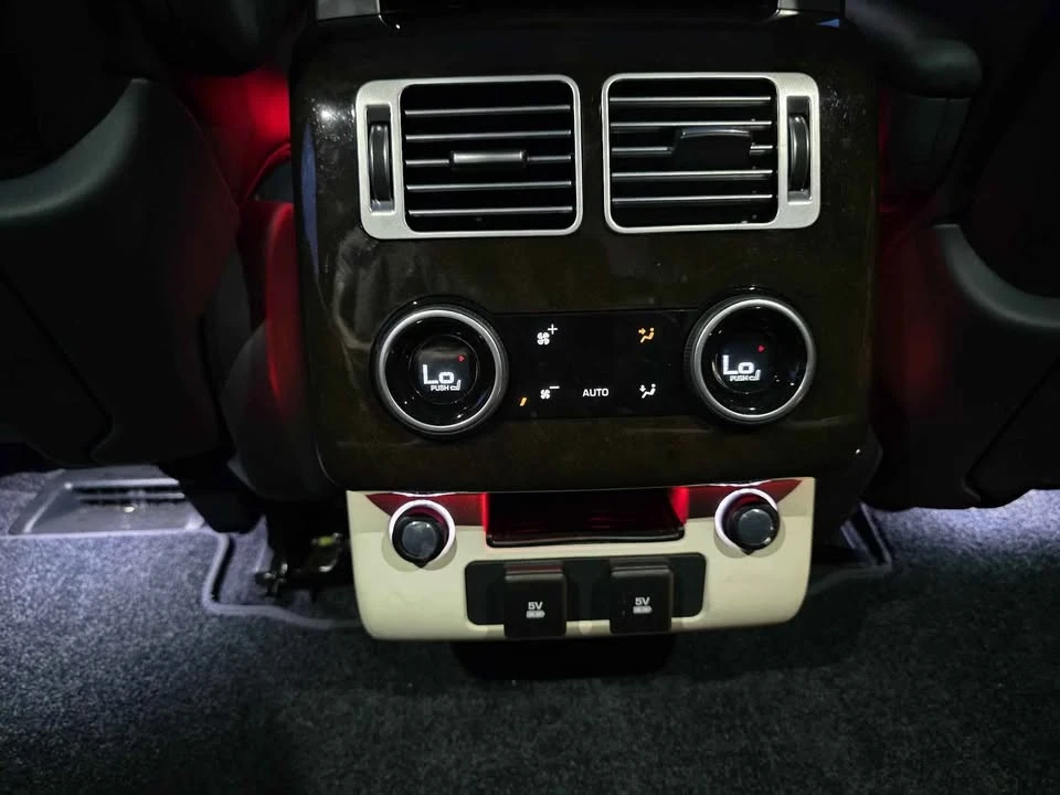 2020 Land Rover Range Rover L405 - Image 17 of 19