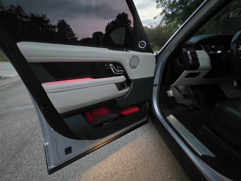 2020 Land Rover Range Rover L405 - Image 8 of 19
