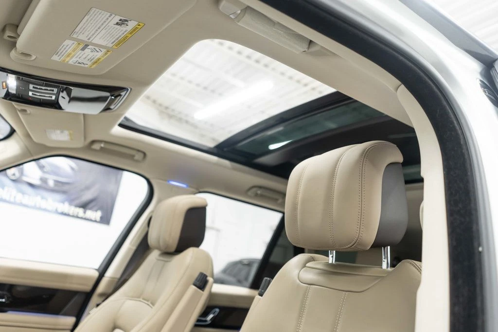 2020 Land Rover Range Rover L405 - Image 11 of 12