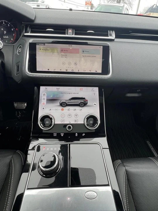 2020 Land Rover Range Rover Velar - Image 13 of 14