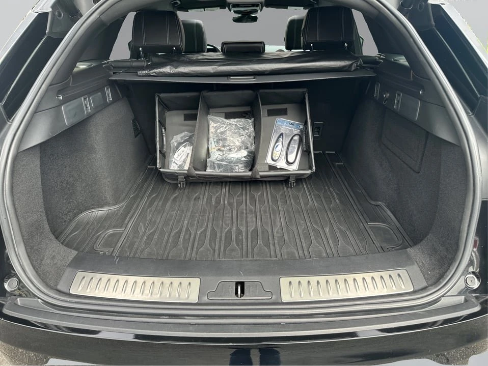 2020 Land Rover Range Rover Velar - Image 13 of 20