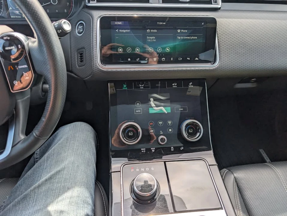 2020 Land Rover Range Rover Velar - Image 15 of 20