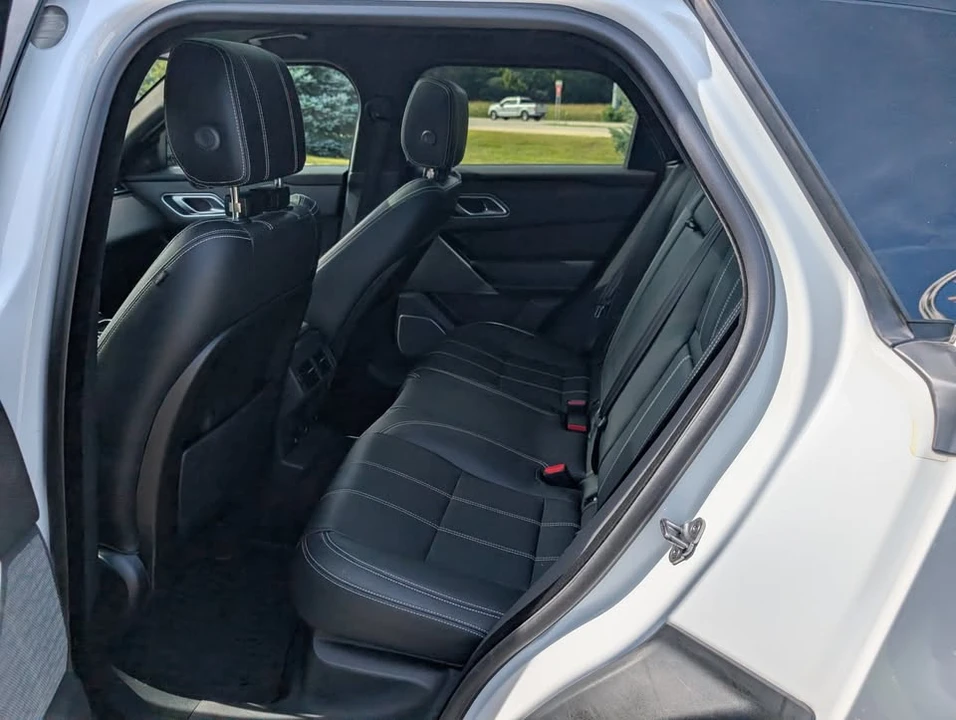 2020 Land Rover Range Rover Velar - Image 12 of 20