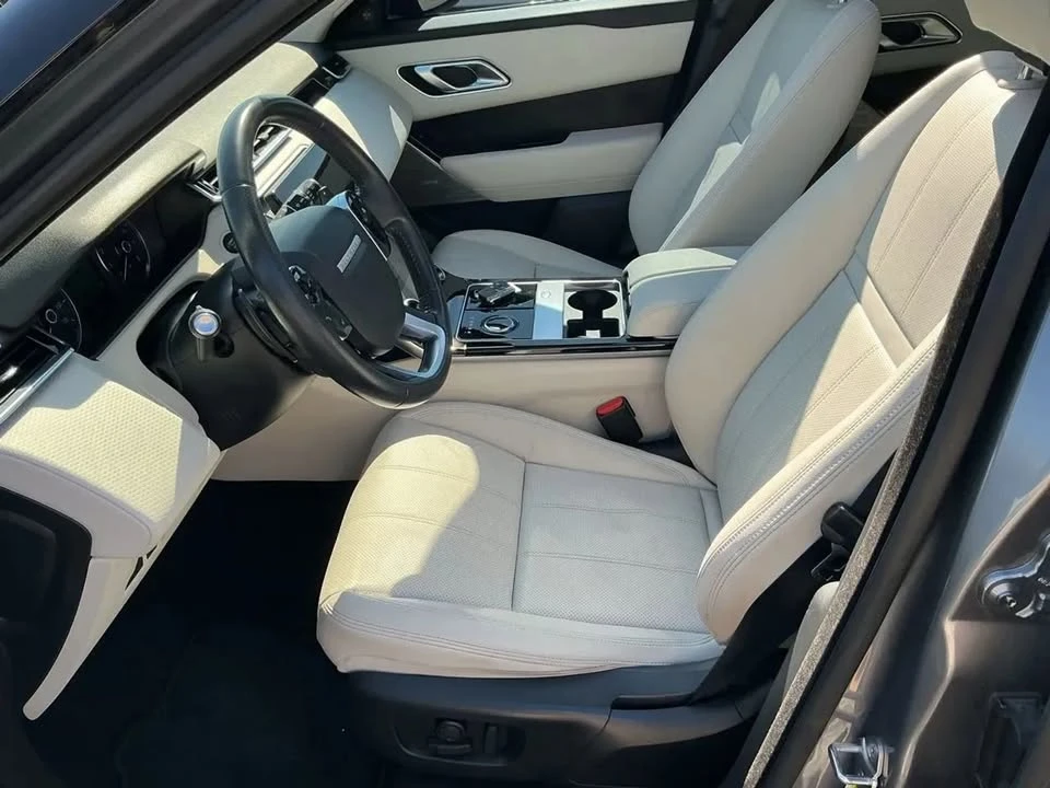 2020 Land Rover Range Rover Velar - Image 17 of 20