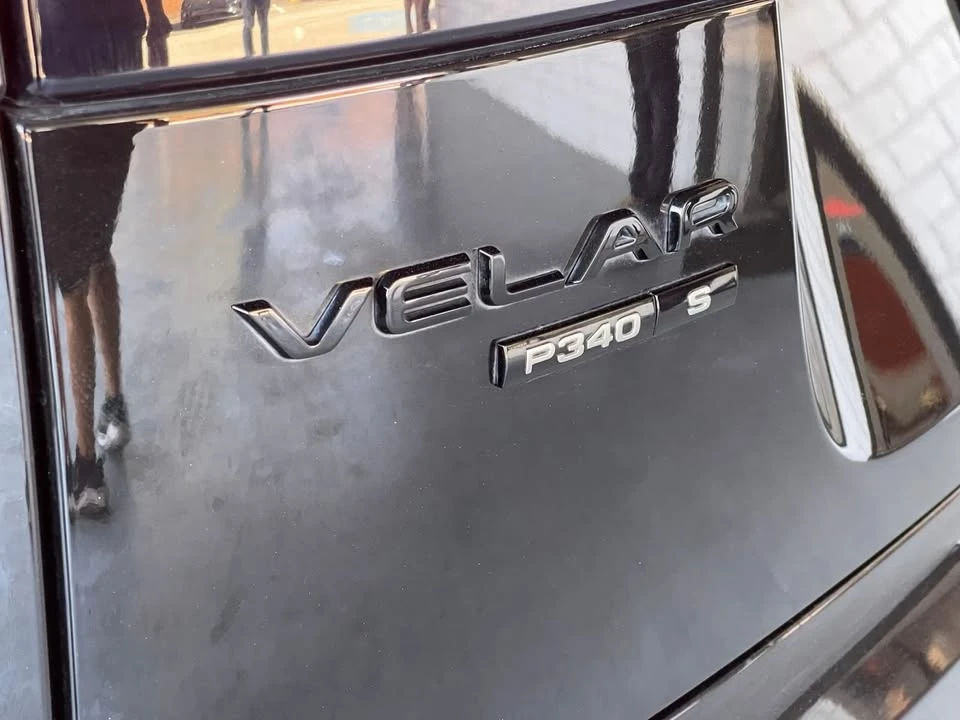 2020 Land Rover Range Rover Velar - Image 9 of 20