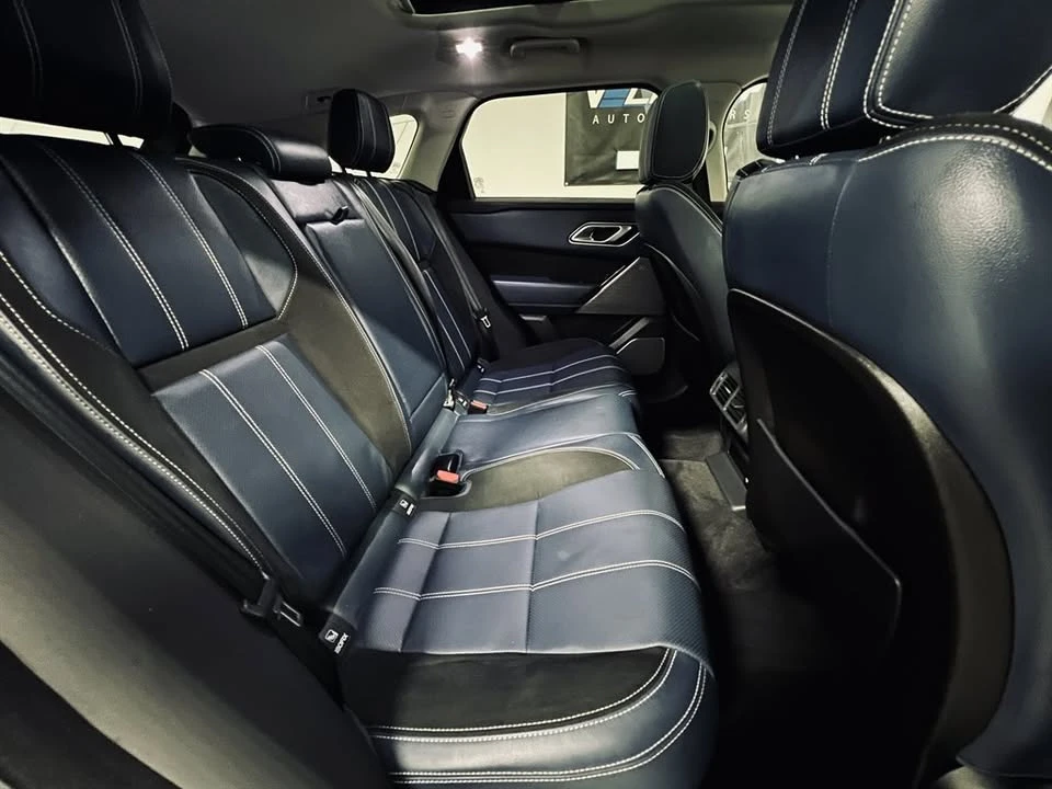 2020 Land Rover Range Rover Velar - Image 13 of 20