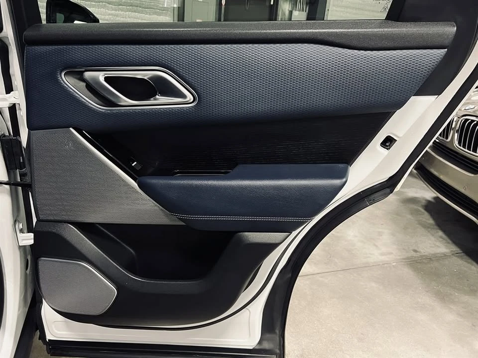 2020 Land Rover Range Rover Velar - Image 14 of 20