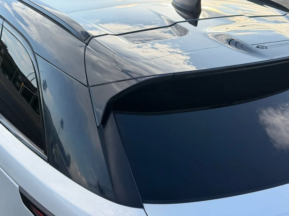 2020 Land Rover Range Rover Velar - Image 16 of 20