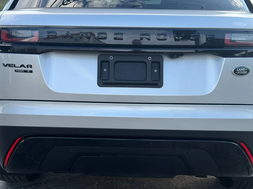 2020 Land Rover Range Rover Velar - Image 13 of 20