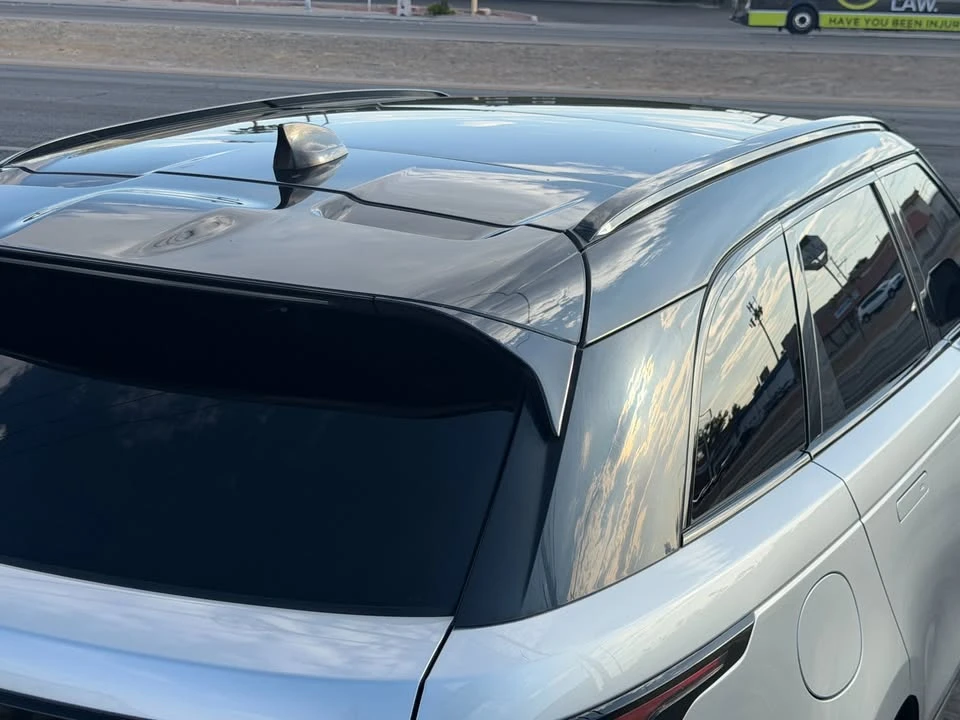 2020 Land Rover Range Rover Velar - Image 15 of 20