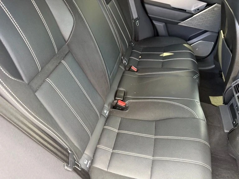 2020 Land Rover Range Rover Velar - Image 9 of 12