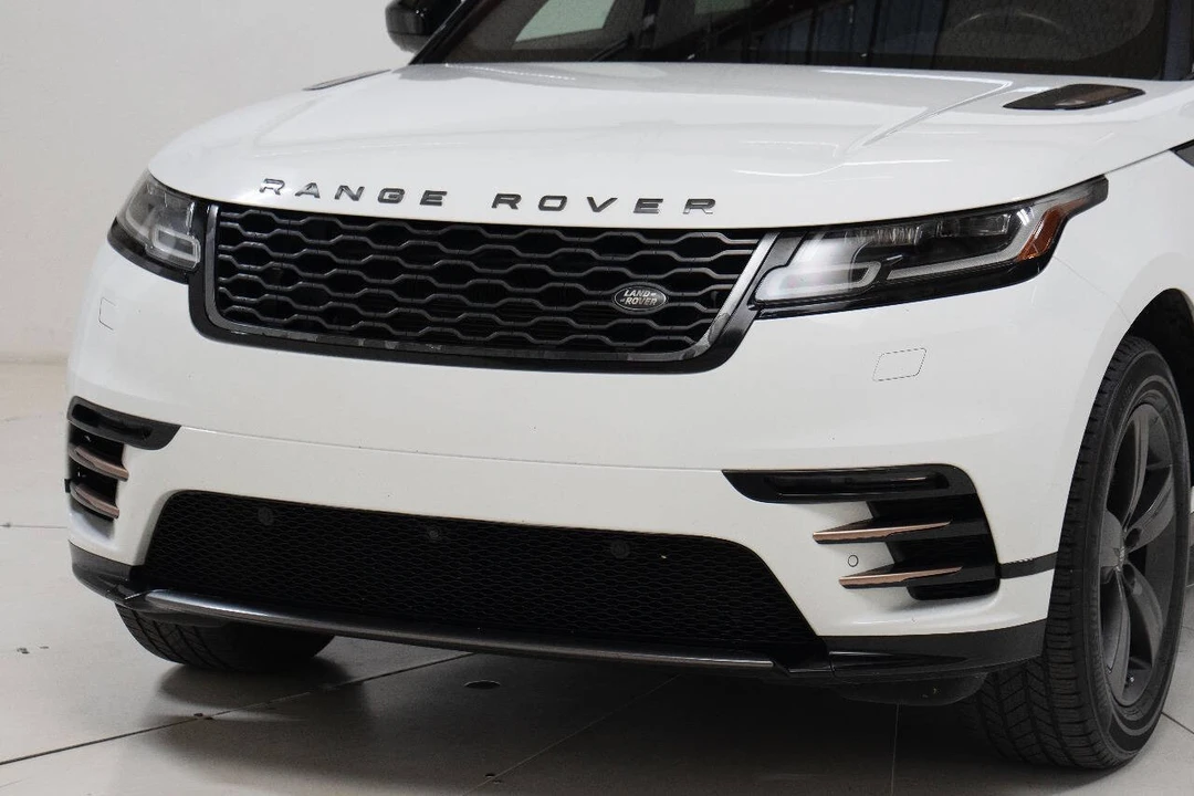 2020 Land Rover Range Rover Velar - Image 9 of 12
