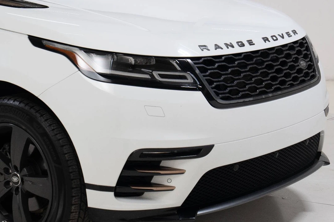 2020 Land Rover Range Rover Velar - Image 10 of 12