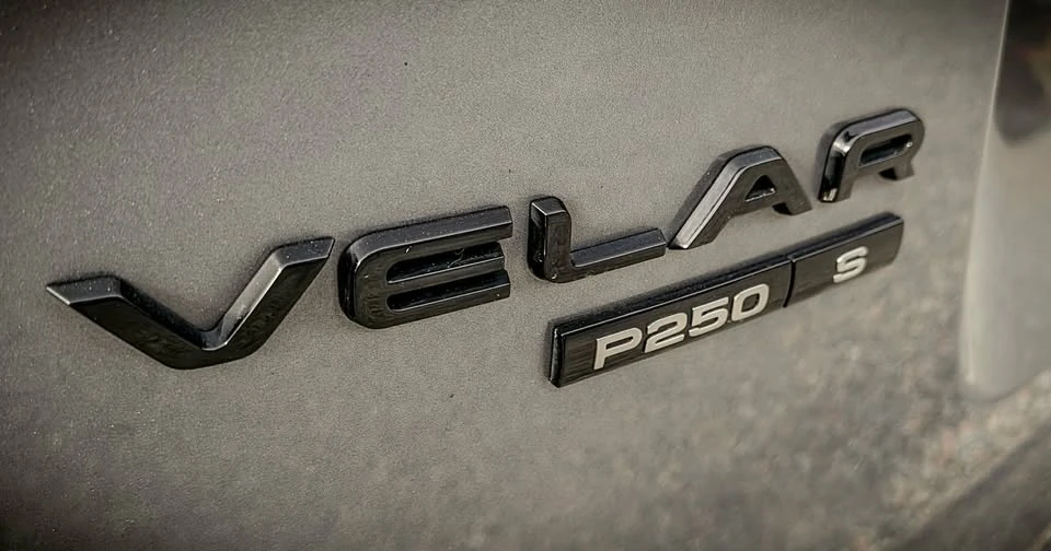 2020 Land Rover Range Rover Velar - Image 17 of 20