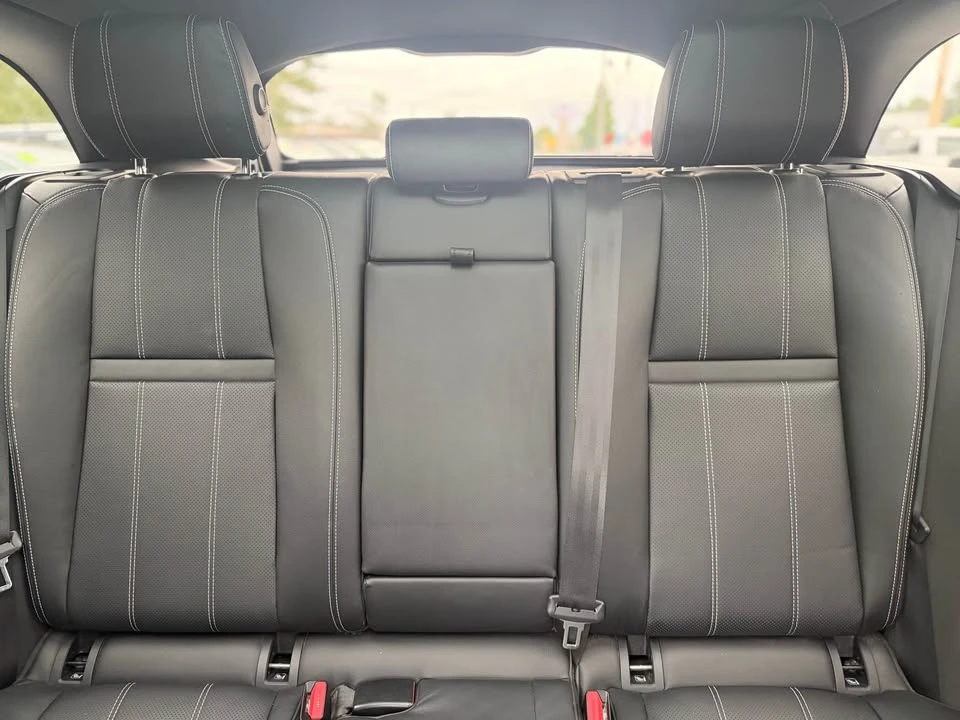 2020 Land Rover Range Rover Velar - Image 18 of 19