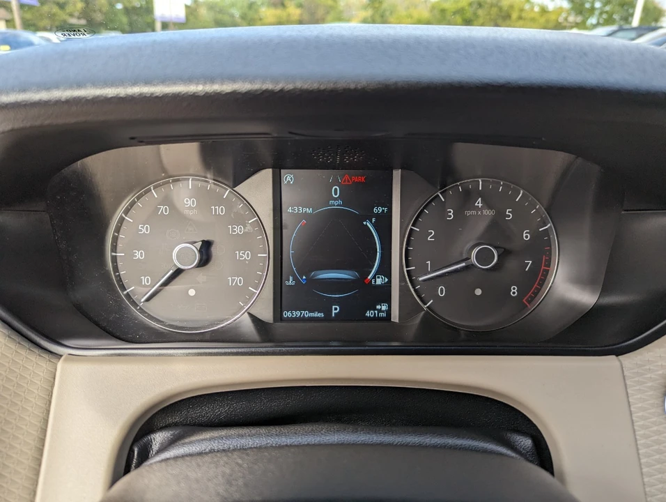 2020 Land Rover Range Rover Velar - Image 18 of 21