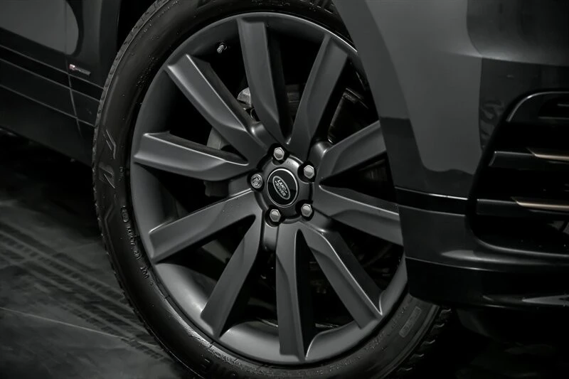 2020 Land Rover Range Rover Velar - Image 3 of 21