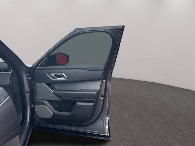 2020 Land Rover Range Rover Velar - Image 16 of 21