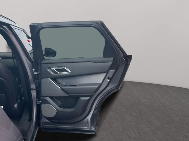 2020 Land Rover Range Rover Velar - Image 18 of 21