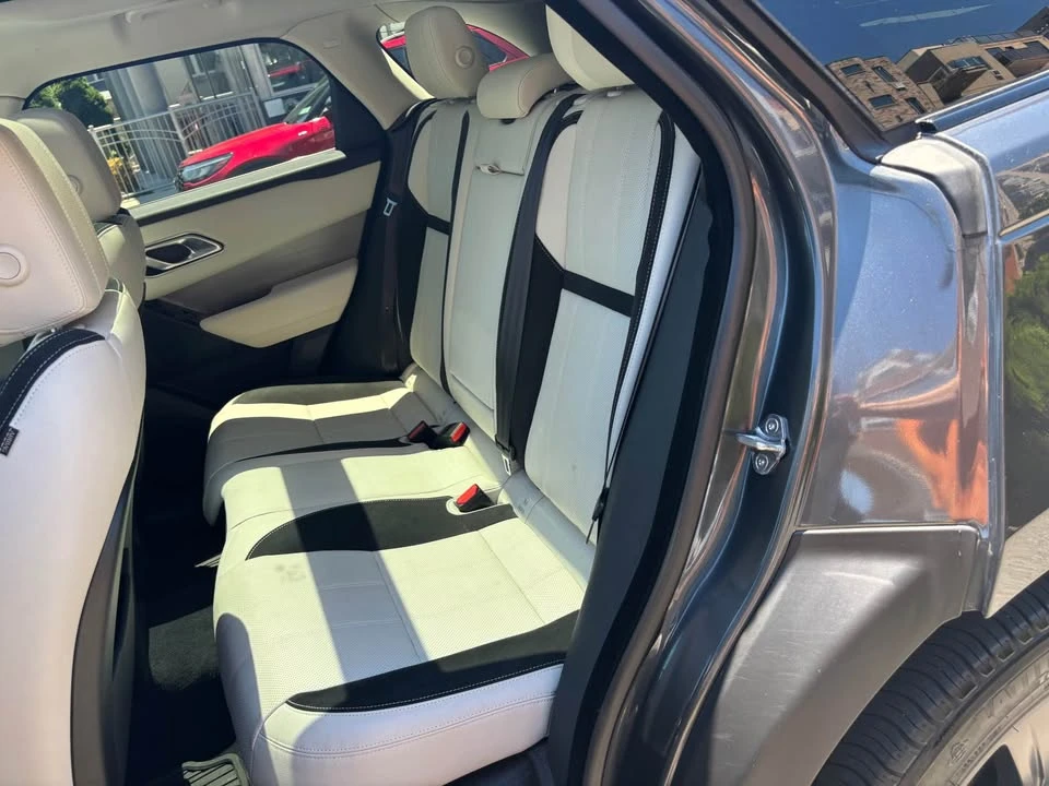 2020 Land Rover Range Rover Velar - Image 10 of 20