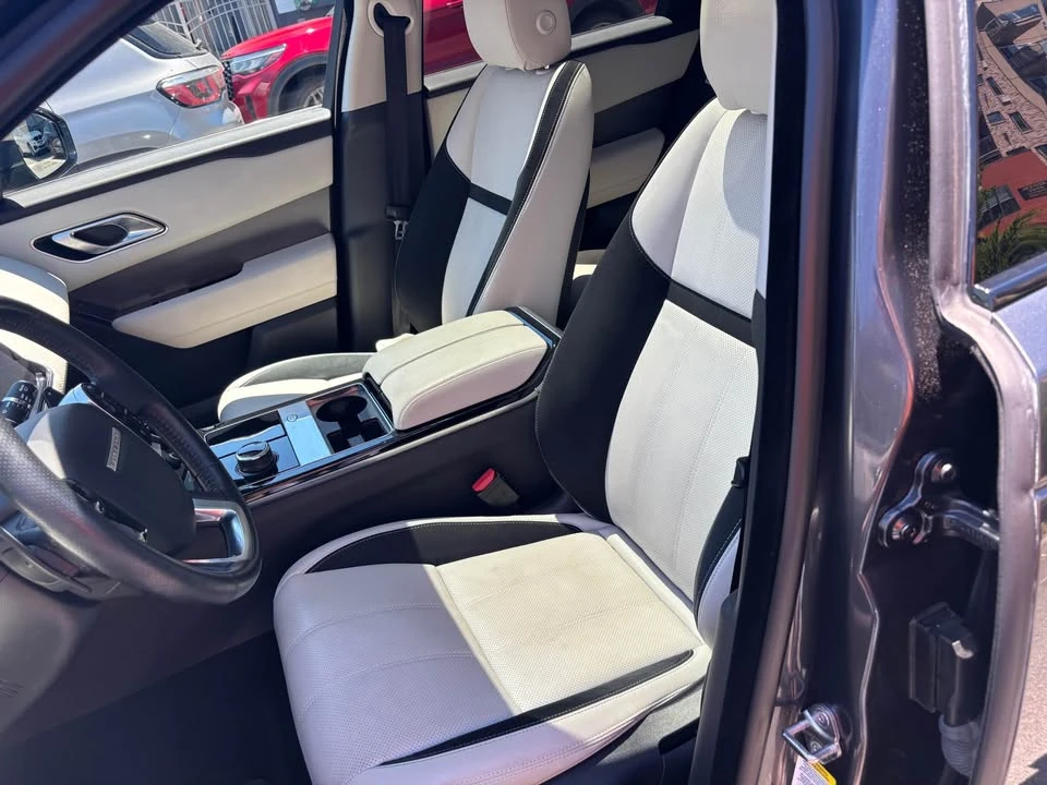 2020 Land Rover Range Rover Velar - Image 14 of 20