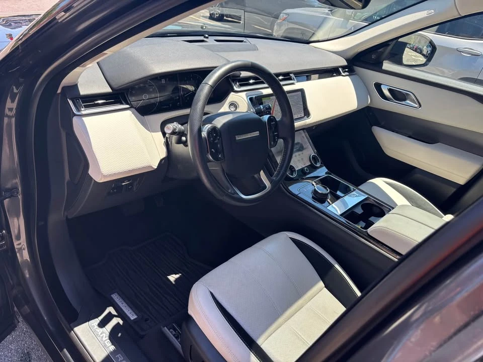 2020 Land Rover Range Rover Velar - Image 12 of 20