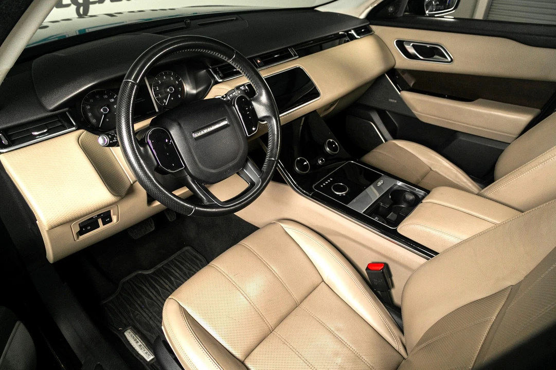 2020 Land Rover Range Rover Velar - Image 6 of 21