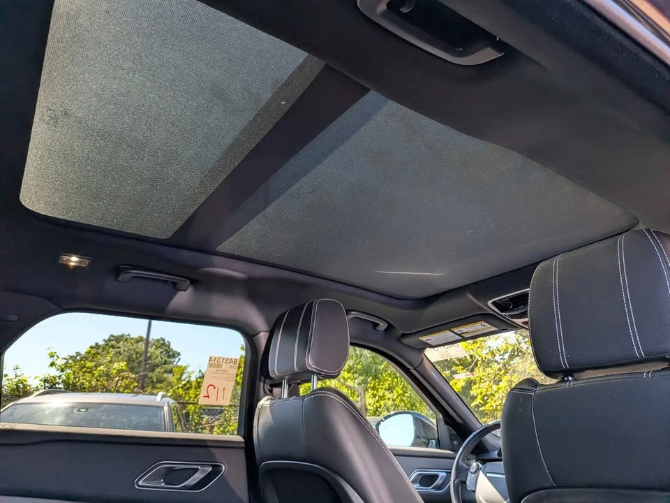 2020 Land Rover Range Rover Velar - Image 7 of 14