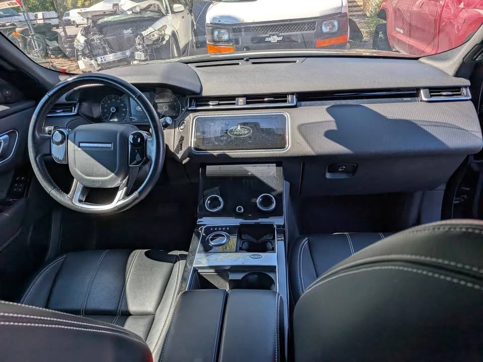 2020 Land Rover Range Rover Velar - Image 8 of 14