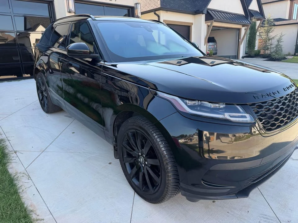 2020 Land Rover Range Rover Velar - Image 2 of 13