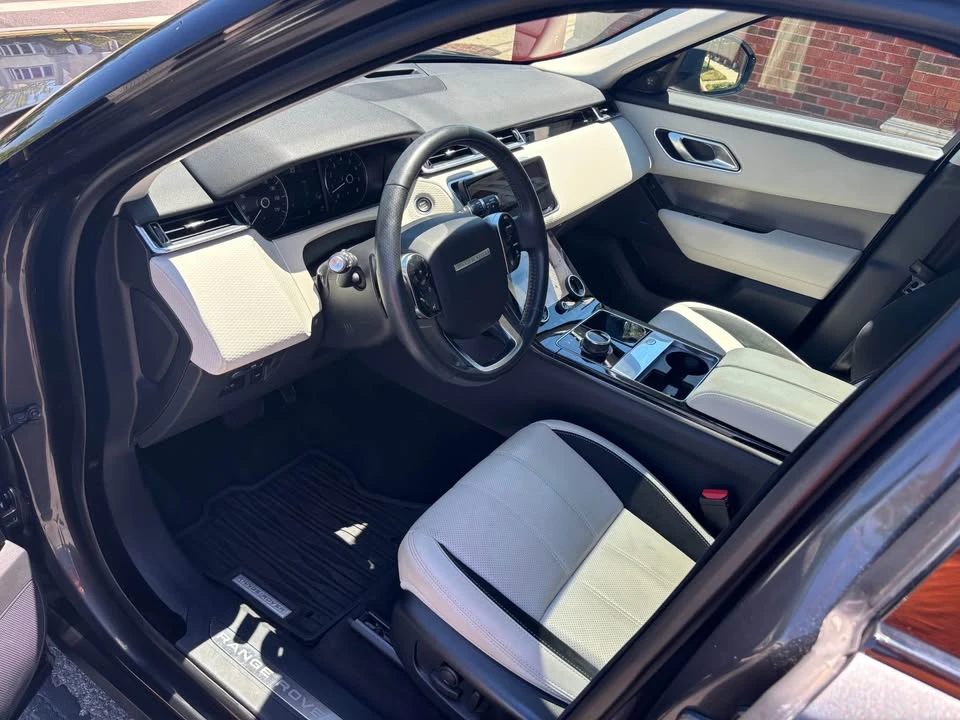 2020 Land Rover Range Rover Velar - Image 12 of 20