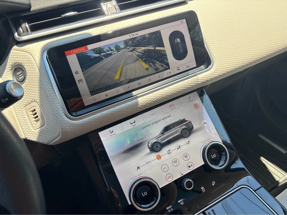 2020 Land Rover Range Rover Velar - Image 17 of 20