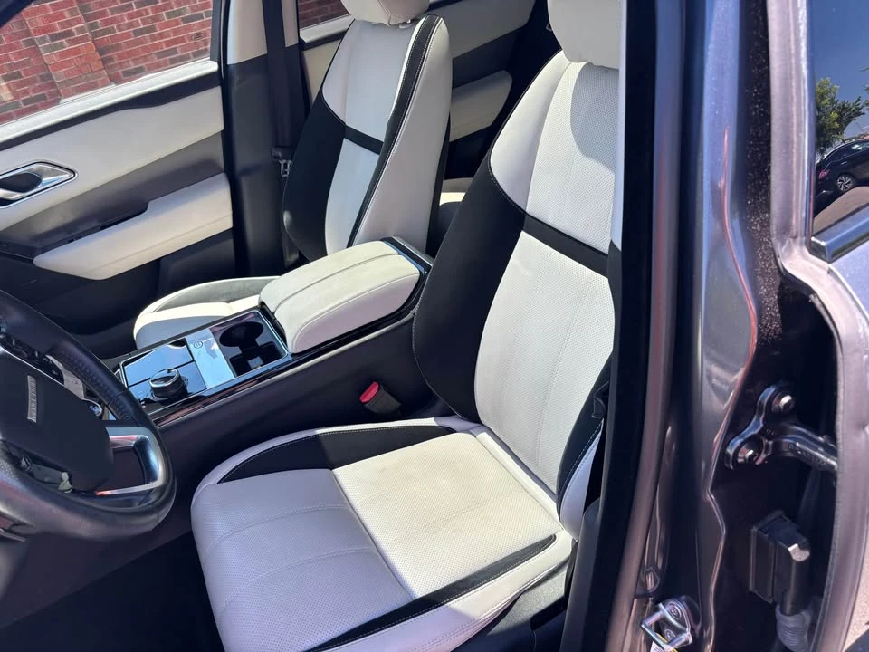 2020 Land Rover Range Rover Velar - Image 13 of 20