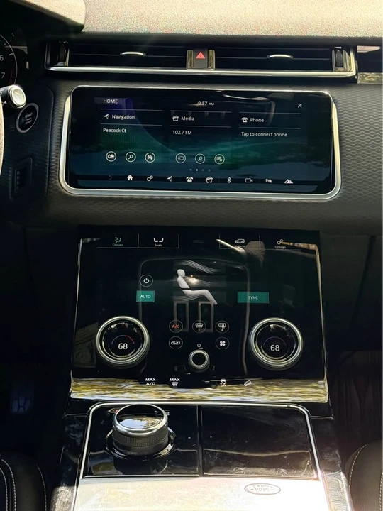 2020 Land Rover Range Rover Velar - Image 8 of 12