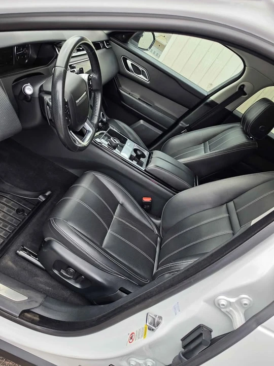 2020 Land Rover Range Rover Velar - Image 7 of 9