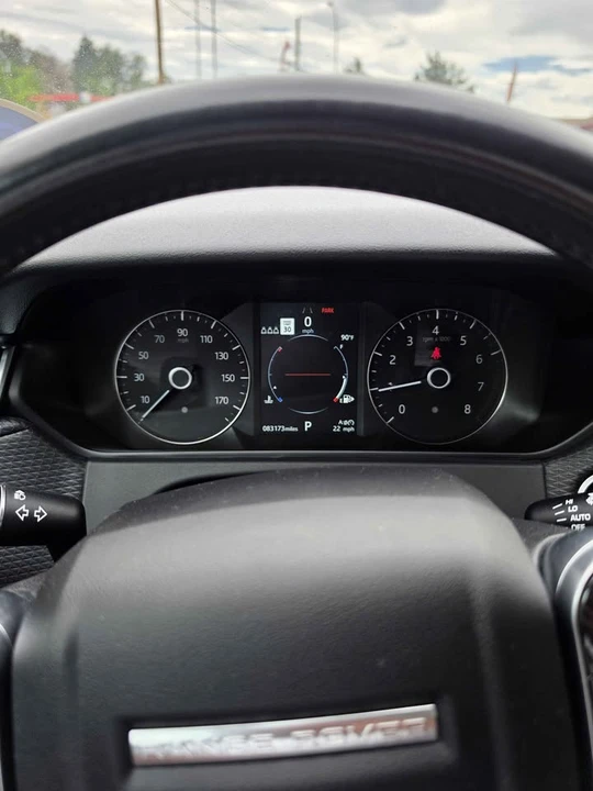 2020 Land Rover Range Rover Velar - Image 5 of 9